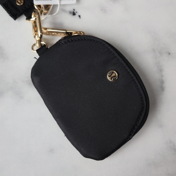 Black and Gold Lululemon Wristlet Set - Picture 6 of 6